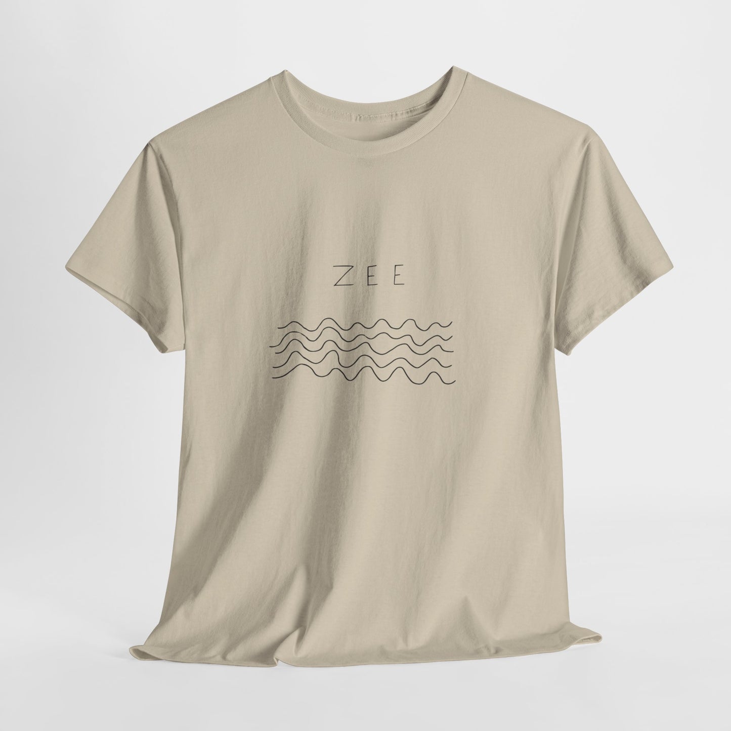 "de ZEE” Heavy fabric T-Shirt.